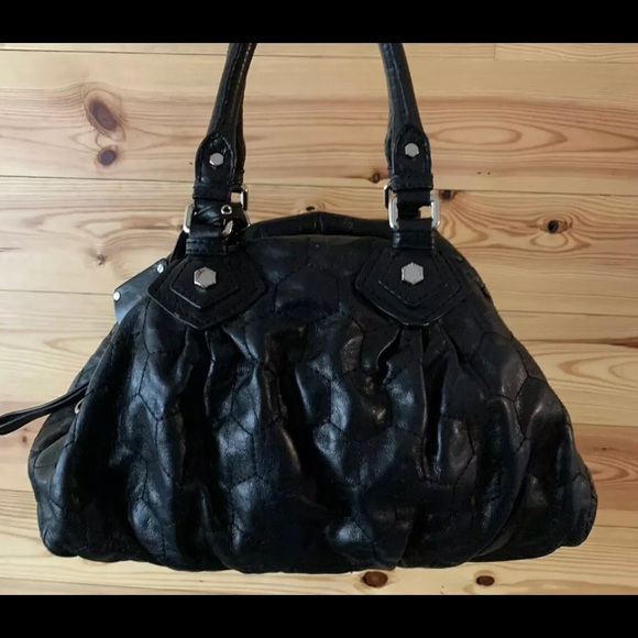 AUTH Marc Jacobs Black Quilted Handbag - Picture 2 of 4